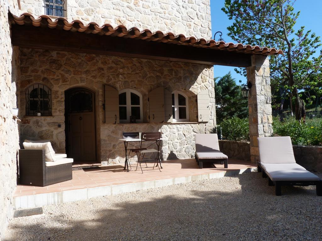 La Bastide Des Senteurs 호텔 Peymeinade 객실 사진